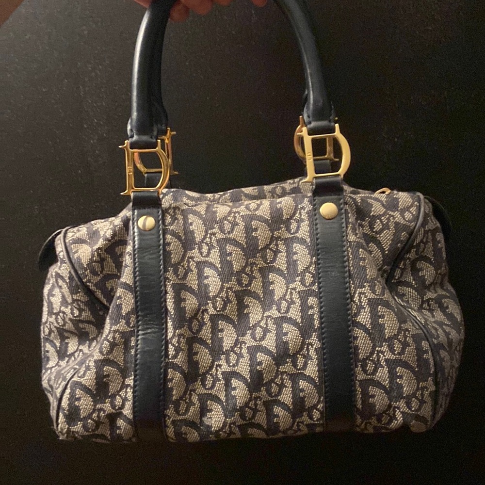 Dior purse
